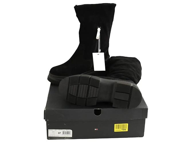 Tommy Hilfiger Black boots - view 5