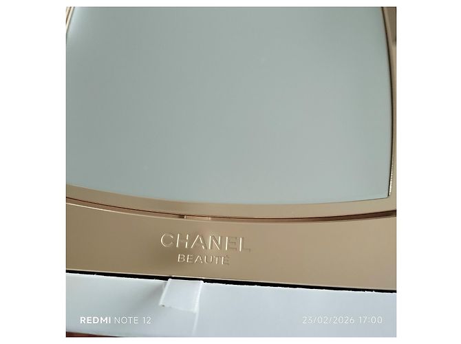 Chanel Espejo de Mesa Doble Cara Dorado - vista 8