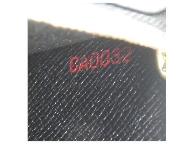 Monedero de cuero Epi Louis Vuitton Negro - vista 8