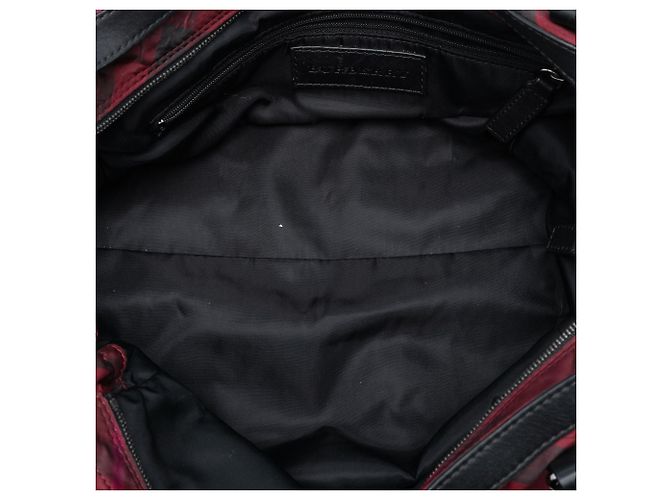 Burberry Rote Supernova Karomuster Nylon Buckleigh Tasche Bordeaux - Ansicht 4
