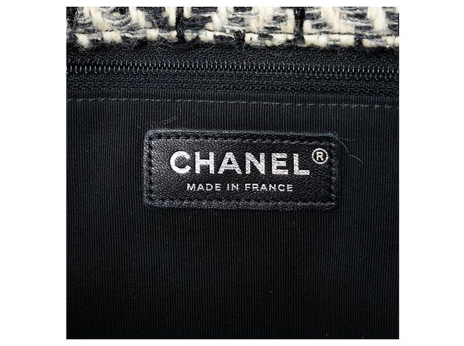 Chanel Nero CC Tweed Herringbone con Patta - vista 5