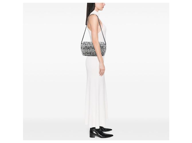 Chanel Nero CC Tweed Herringbone con Patta - vista 7