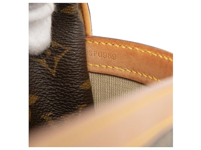 Reporter PM Monogram Marrone Louis Vuitton - vista 6