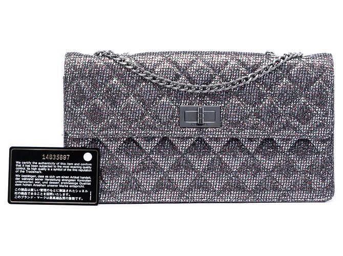 Chanel Argento Trapuntato Glitter Tela Riedizione 2.55 Borsa a Flap - vista 8