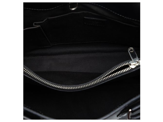 Louis Vuitton Passy PM in Epi Nero - vista 4