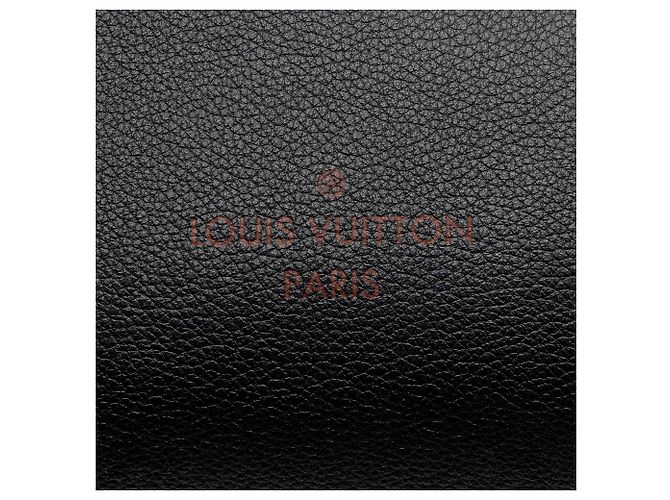 On My Side MM Tote aus Kalbsleder und Monogram Canvas von Louis Vuitton Schwarz - Ansicht 8