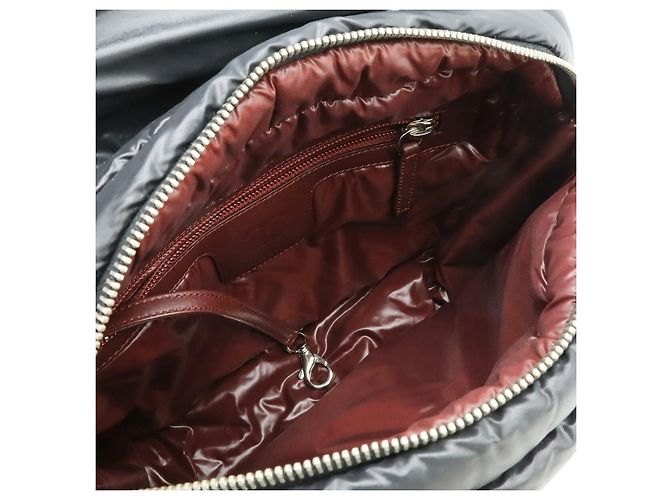 Borsa a tracolla piccola in nylon e pelle Chanel Cocoon Nero - vista 7
