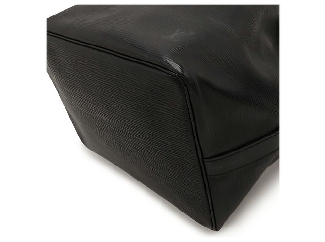 Noe Borsa a Spalla Petit Noé Epi Louis Vuitton Nero - vista 3