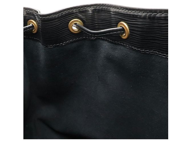 Noe Borsa a Spalla Petit Noé Epi Louis Vuitton Nero - vista 7