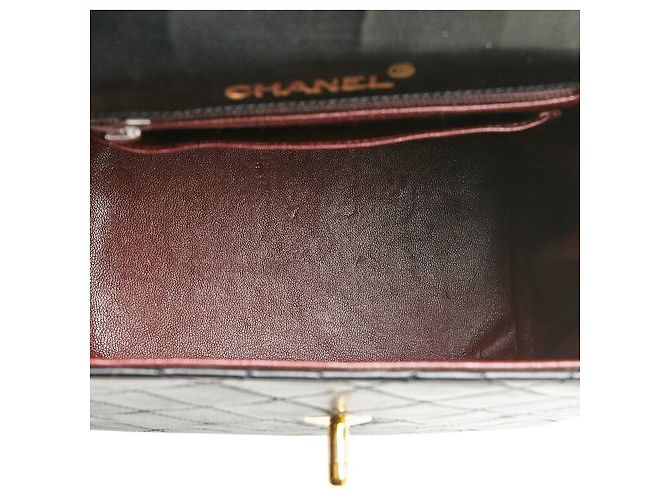 Timeless Borsa a mano in pelle di agnello matelassé Chanel Coco Mark Nero - vista 4