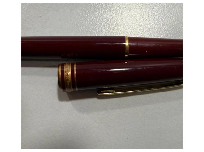 Montblanc Meisterstück Classique Bordeaux Gold Füller Rot Gold hardware - Ansicht 3