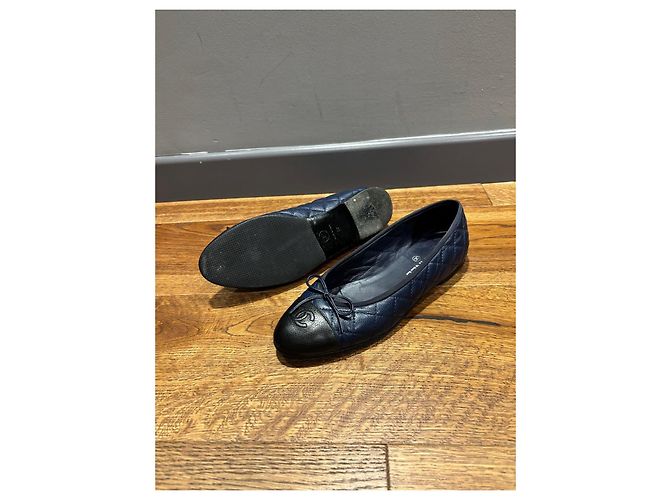 Gepolsterte Ballerinas von Chanel Schwarz Blau - Ansicht 6