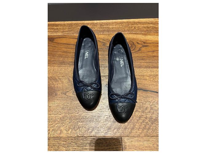 Gepolsterte Ballerinas von Chanel Schwarz Blau - Ansicht 8