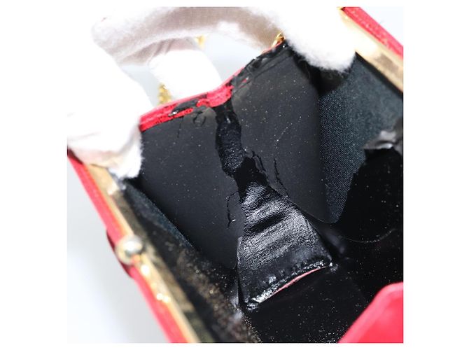 Borsa a Spalla Vala Chain in Pelle Rossa e Oro Auth ARZ298 di Salvatore Ferragamo Rosso D'oro - vista 12