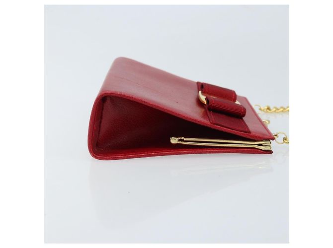 Borsa a Spalla Vala Chain in Pelle Rossa e Oro Auth ARZ298 di Salvatore Ferragamo Rosso D'oro - vista 3