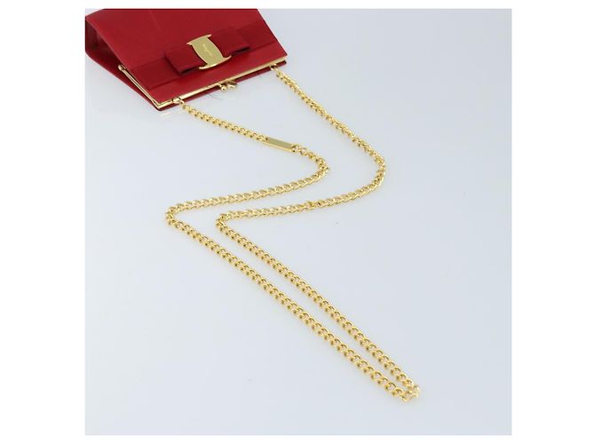 Borsa a Spalla Vala Chain in Pelle Rossa e Oro Auth ARZ298 di Salvatore Ferragamo Rosso D'oro - vista 7