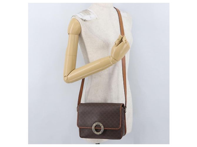 Céline Borsa a spalla circolare in tela Macadam CELINE in pelle PVC marrone oro Auth ARZ089 D'oro - vista 23