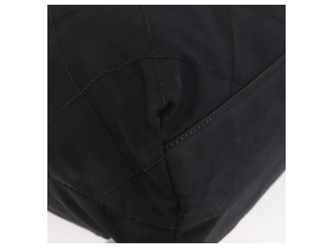 Bolso de Hombro con Cadena Prada de Nailon Negro y Oro Auth bs34051 Dorado - vista 14