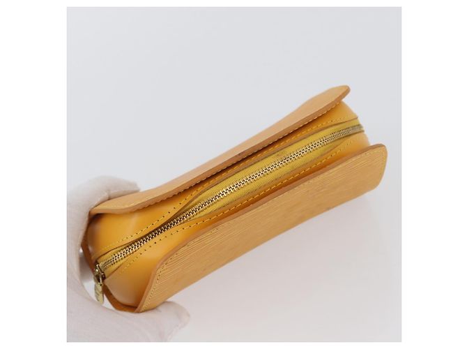 LOUIS VUITTON Pochette Dauphine PM Epi Gialla M48449 LV Auth ti3784 Giallo - vista 5