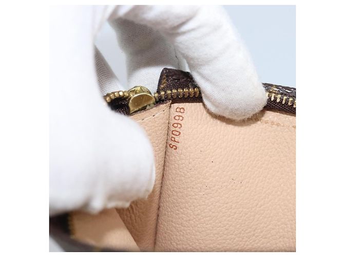 LOUIS VUITTON Monogram Bucket GM Accessory Pouch LV Auth bs33999 - view 12
