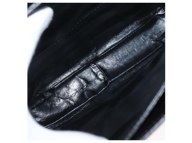 Borsa a Spalla CÉLINE Carrozza in Pelle Nera e Oro Auth SW1908 Nero D'oro - vista 10