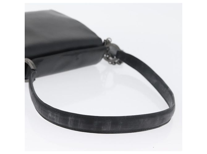 Borsa a Spalla Gancini in Pelle Nera e Argento Salvatore Ferragamo Auth 173384 Nero - vista 8