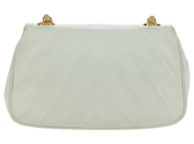 CHANEL Bolsa de Ombro Griboa V Stitch em Couro Branco Ouro CC Auth ARZ551SAV Dourado - vue 2