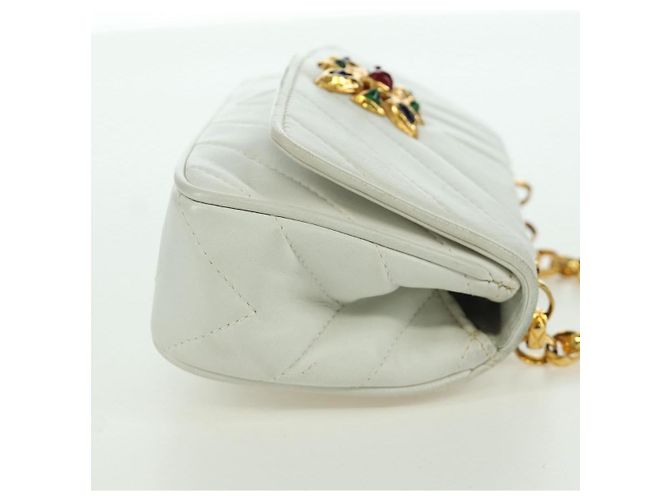 CHANEL Bolsa de Ombro Griboa V Stitch em Couro Branco Ouro CC Auth ARZ551SAV Dourado - vue 4