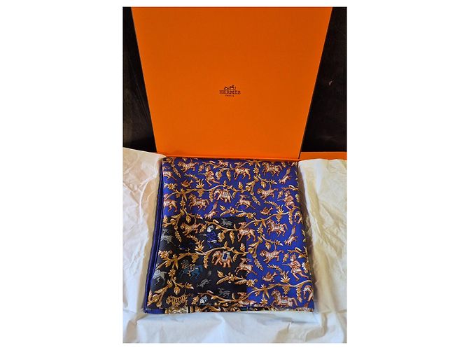 Foulard Hermès Hunting in India seta blu 90x90 - vista 2
