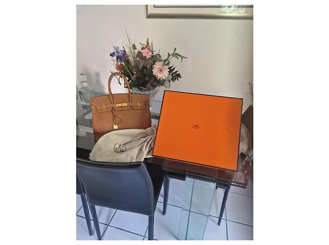 Hermès Kelly 35 cm Couleur Carmel Bijouterie dorée Camel - vue 11