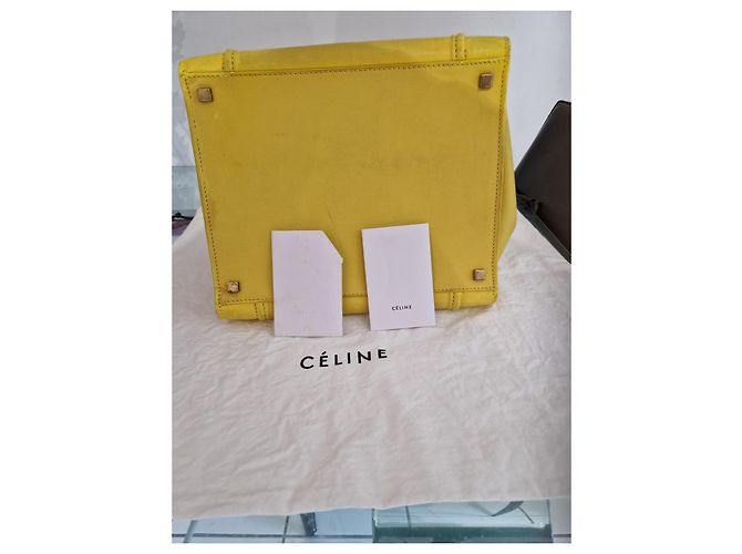 Céline Phantom em couro amarelo. Item usado em perfeito estado - vista 8
