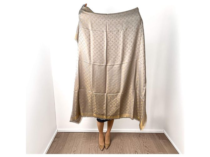 Louis Vuitton Classic Wool Viscose Silk Foulard Gold Golden - view 7