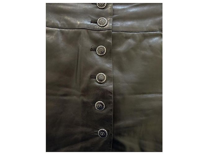 Increíble falda de cuero Chanel Negro - vista 3