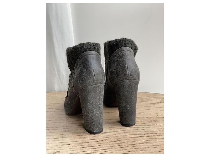 Unglaubliche Chanel Laufstegstiefel Grau - Ansicht 3