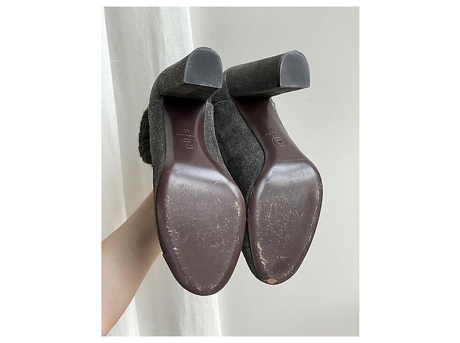 Unglaubliche Chanel Laufstegstiefel Grau - Ansicht 6