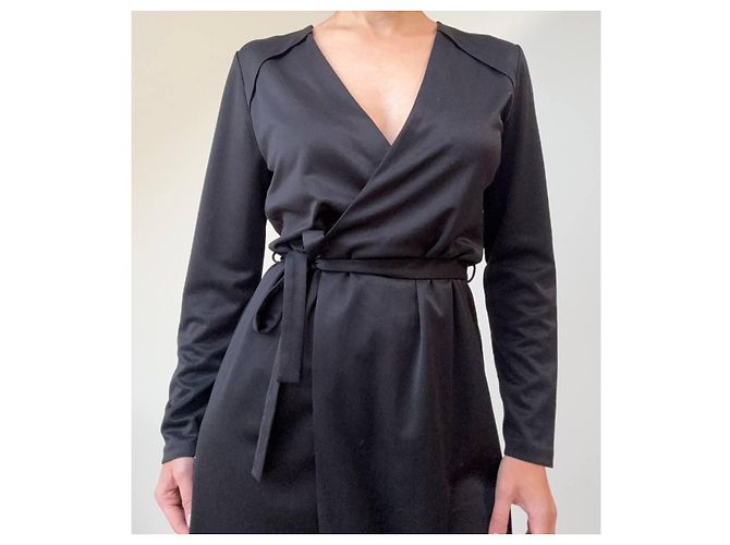 Filippa K Wickelkleid schwarz aus Triacetat - Ansicht 4