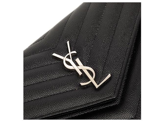 Cartera de cadena Cassandre en grano de polvo negro Saint Laurent - vista 7