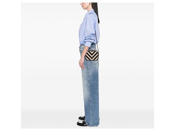 Borsa a tracolla Valentino in pelle nera con stampa a zigzag Rockstud Nero - vista 12