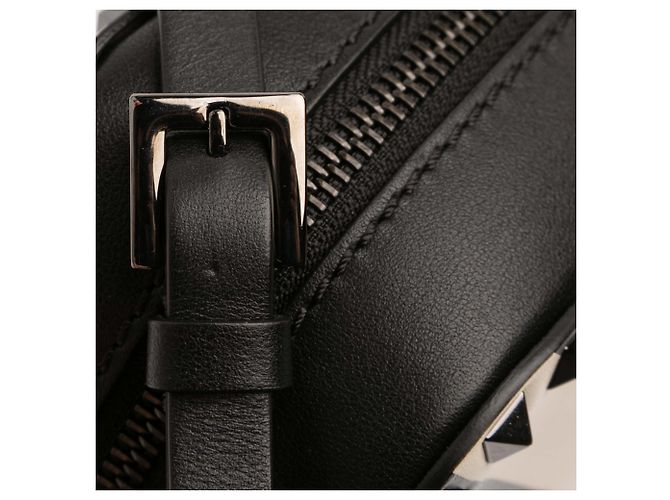 Borsa a tracolla Valentino in pelle nera con stampa a zigzag Rockstud Nero - vista 8