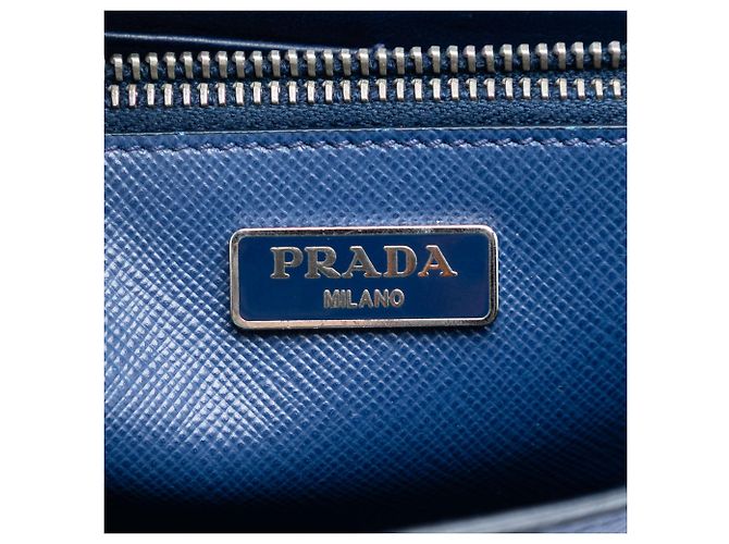 Portafoglio Prada in Saffiano blu con chiusura a girello su tracolla Blu scuro - vista 5