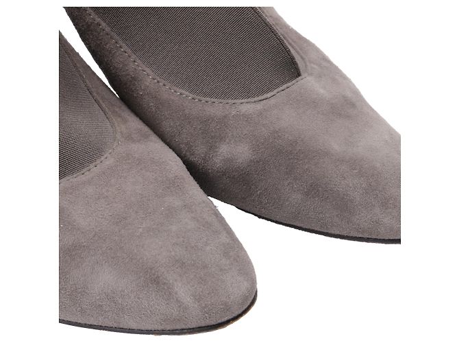 Zapatos de tacón de punta en ante gris con acento elástico de Manolo Blahnik - vista 10
