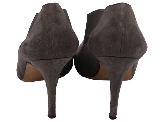 Zapatos de tacón de punta en ante gris con acento elástico de Manolo Blahnik - vista 4