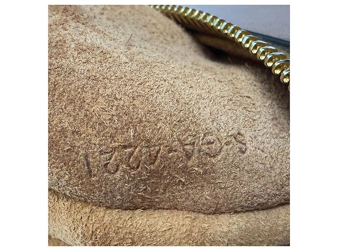 Céline Celine Medium Ava Shoulder Bag in Brown Calf Leather - view 7