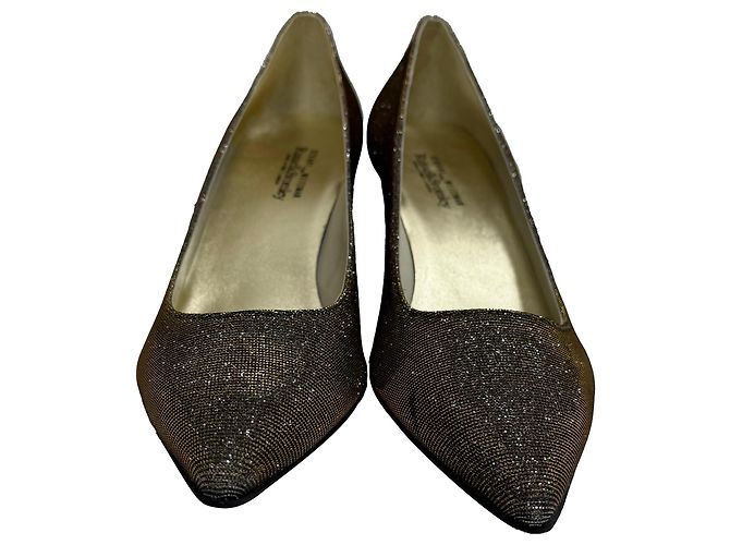 Décolleté Punta Power 50 di Stuart Weitzman in Glitter Dorato D'oro Metallico - vista 6