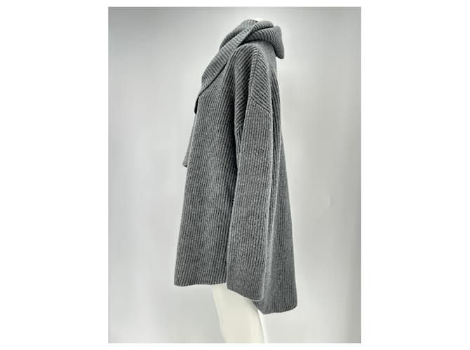 Totême Suéter de canalé gris con bufanda - vista 4