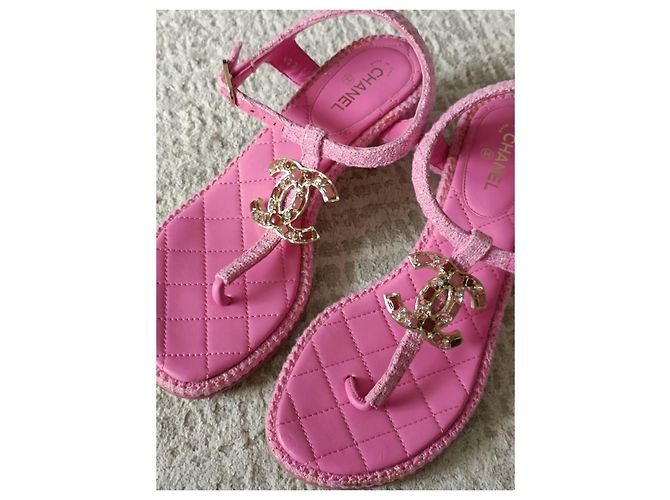 Chanel Pink Tweed Leder CC Perlenabsatzsandalen EU36.5 - Ansicht 2