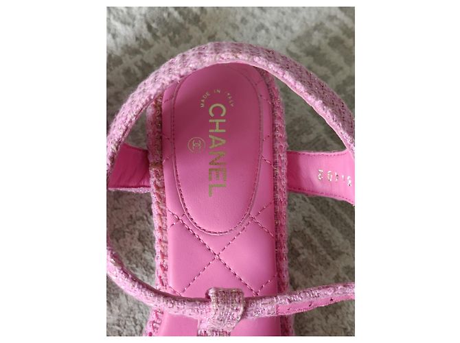 Chanel Pink Tweed Leder CC Perlenabsatzsandalen EU36.5 - Ansicht 4