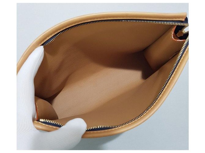 Louis Vuitton Borsa Clutch da Toilette - vista 8