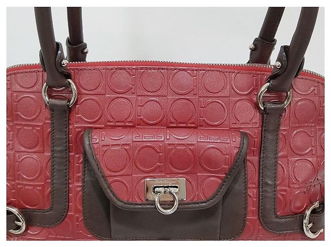 Salvatore Ferragamo Borsa Tote Decorativa Gancini Rosso - vista 3
