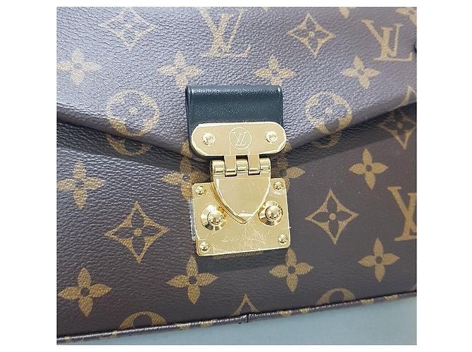Louis Vuitton Borsa a Spalla Trunk Chain Nero - vista 3